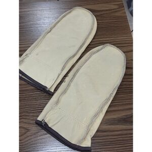 Cream Leather Mittens Unfinished Lining Contrast Piping Trim Neutral Winter